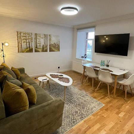 Premium Apartment In Quiet & Historical Area Рига Екстер'єр фото