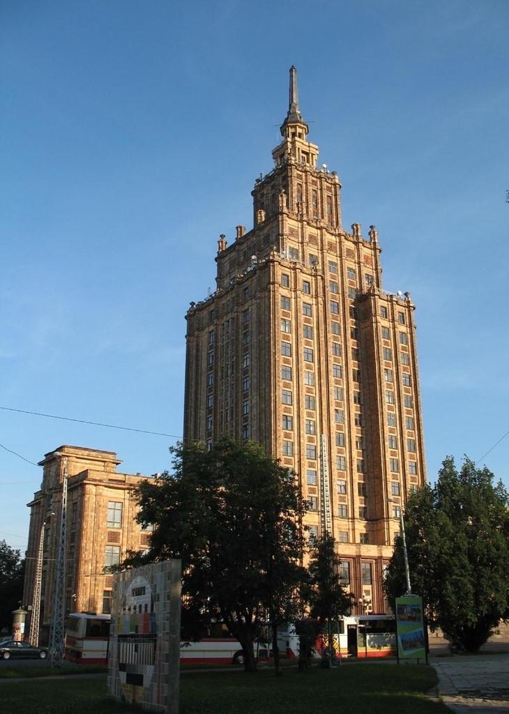 Premium Apartment In Quiet & Historical Area Рига Екстер'єр фото